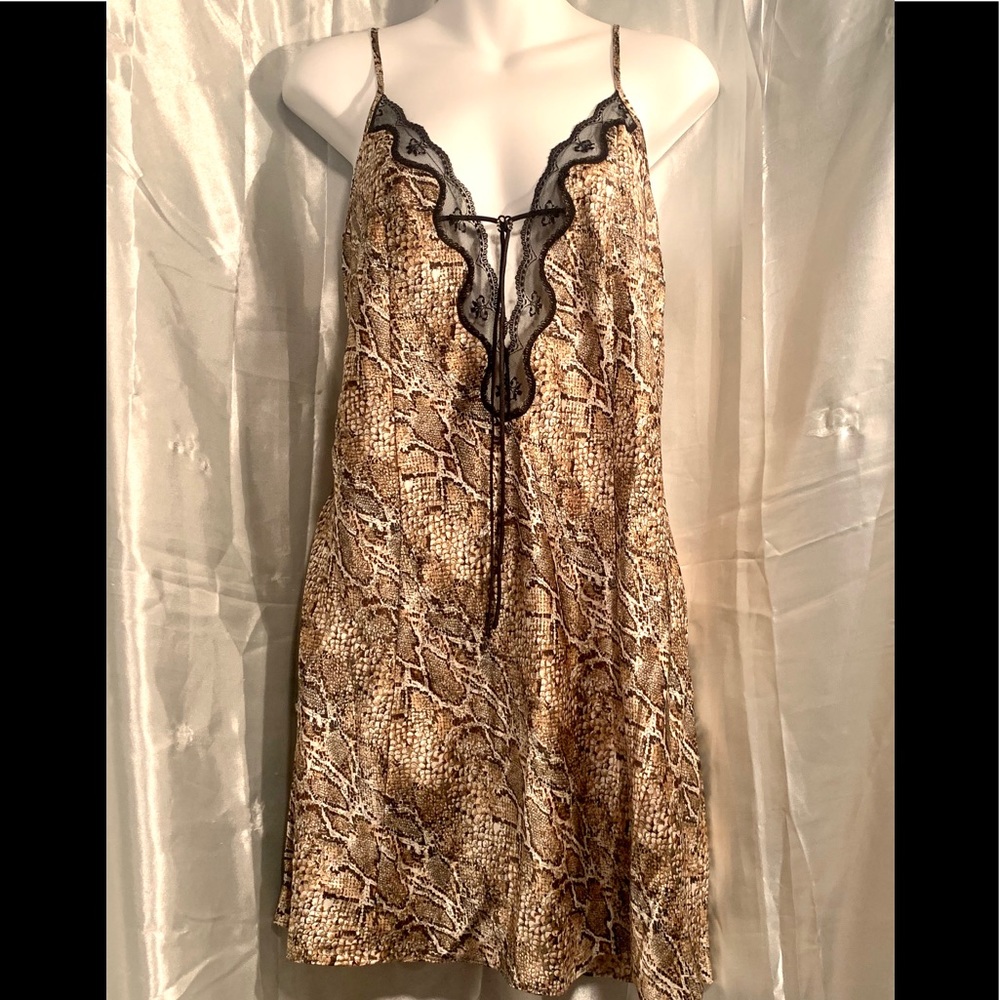Avon Intimates Snakeskin Print Babydoll Large